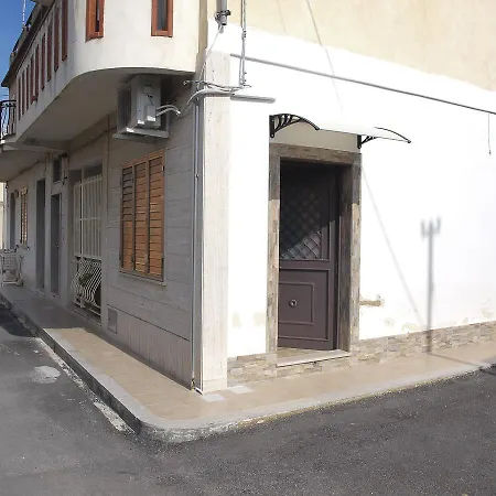 Casa Vacanze Mandorlo in Fiore